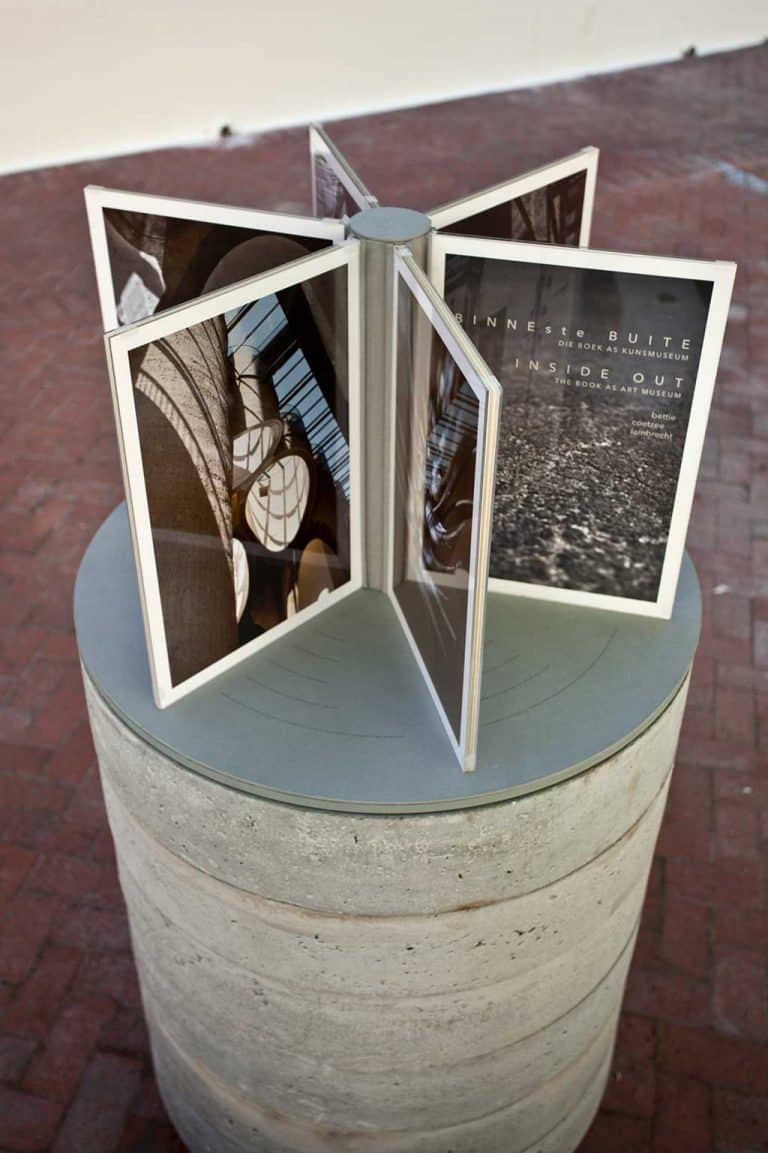 Artist Book Binneste Buite Codex